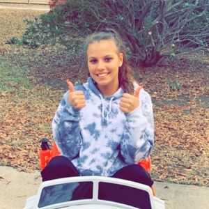 Meet your Posher, Mackenzie